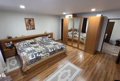 Casă cu 4 camere cu Teren 960 Mp în Câmpineanca