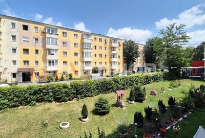 Apartament cu 2 camere decomandat în Electroprecizia