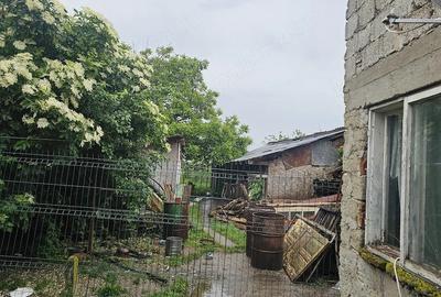 Casă cu 3 camere cu Teren 2000 Mp în Tărtășești - 4