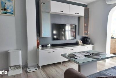 Apartament cu 2 camere decomandat în Sud