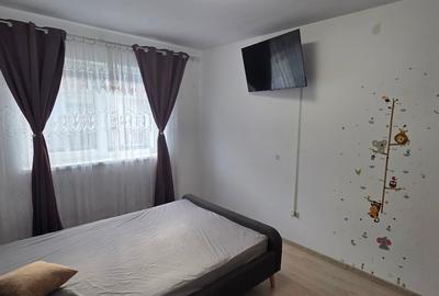 Apartament cu 2 camere decomandat, mobilat în Sânpetru