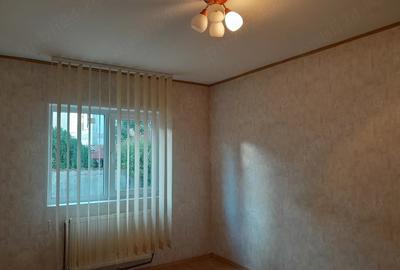 Casă cu 6 camere cu Teren 433 Mp în Micro 3 - 7