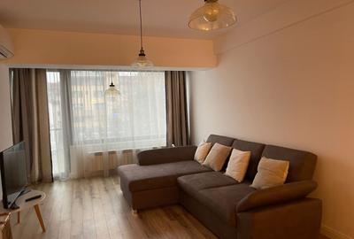 Apartament cu 2 camere semidecomandat, mobilat în Alba Iulia