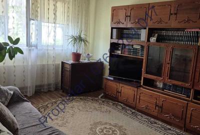 Apartament cu 2 camere decomandat în Marghiloman - 7