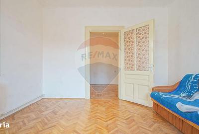 Casă cu 3 camere cu Teren 149 Mp în Centrul Istoric - 3