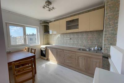 Apartament cu 2 camere semidecomandat în Gorjului