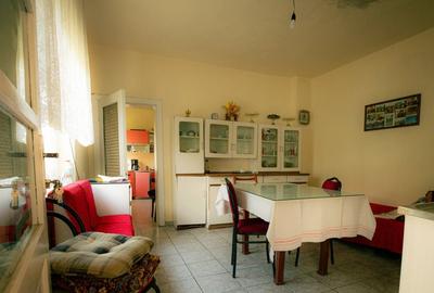 Casă cu 6 camere cu Garaj în Ramna - 3