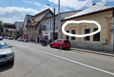 Spațiu comercial, de 50 mp, în Central - 1