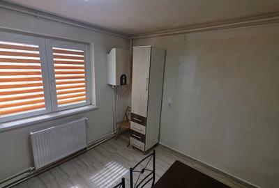 Garsonieră decomandată în Ampoi 1 - 5