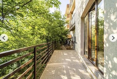 Apartament cu 3 camere în Ghencea