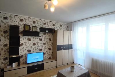 Apartament cu 2 camere semidecomandat în Berceni