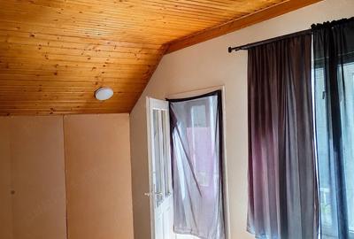 Casă cu 3 camere cu Teren 300 Mp în Mărăști