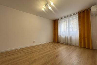 Apartament cu 2 camere decomandat, mobilat în P-ța Victoriei