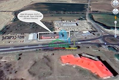 Spațiu comercial, de 1,400 mp, în Tișița