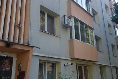 Apartament cu 2 camere semidecomandat în Exterior Vest