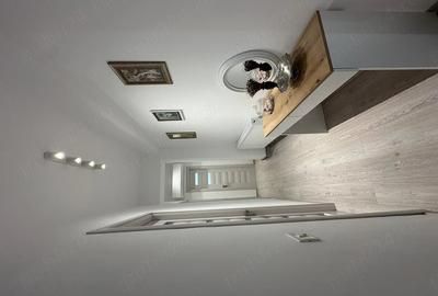 Apartament cu 3 camere decomandat în Central - 2