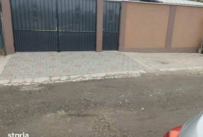 Casă cu 4 camere cu Teren 260 Mp în Malu Mare - 6
