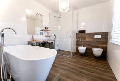 Penthouse cu 3 camere semidecomandat, mobilat în Gheorgheni - 11