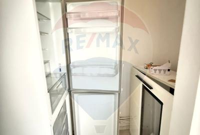 Apartament cu 4 camere decomandat, mobilat în 1 Mai