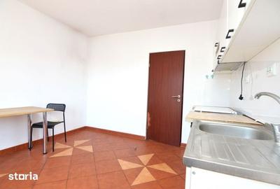 Apartament cu 2 camere decomandat în Centrul Civic