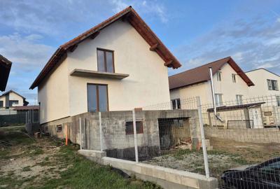 Casă cu 4 camere în Șura Mare - 7