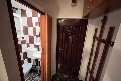Garsonieră decomandată în Complex Studențesc
