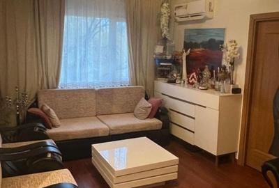 Apartament cu 3 camere semidecomandat, mobilat în Podu Roș - 1