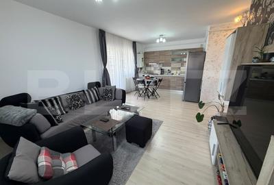 Apartament cu 2 camere semidecomandat, mobilat în Florești
