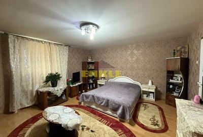 Casă individuală cu 8 camere cu Teren 150 Mp în Central - 15