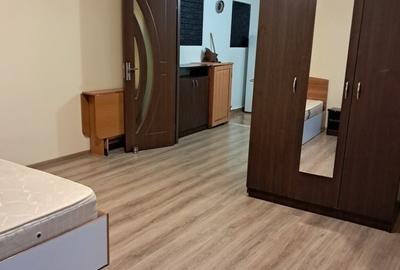 Garsonieră decomandată în Hipodrom 1 - 2