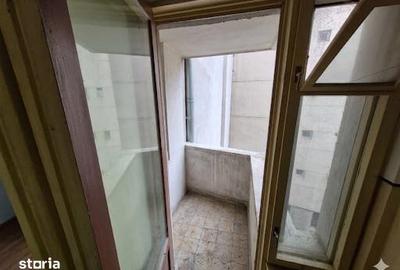 Apartament cu 2 camere decomandat în Ultracentral