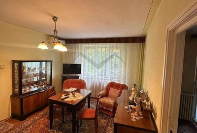 Apartament cu 3 camere nedecomandat în Tudor Vladimirescu