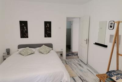 Casă cu 4 camere în Valea Alba - 1