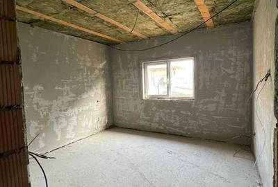Casă cu 3 camere în Reghin - 6