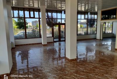 Spațiu comercial, de 156 mp, în Ultracentral - 4