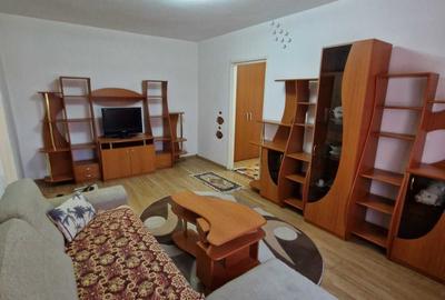 Apartament cu 2 camere semidecomandat în Rogerius