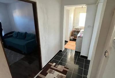 Apartament cu 3 camere decomandat în Urziceni - 2