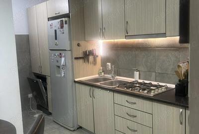 Casă cu Teren 480 Mp în 1 Decembrie - 2