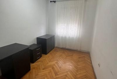 Apartament cu 3 camere în Botizului - 2