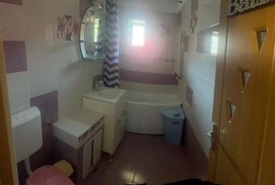 Apartament cu 2 camere decomandat în Frumoasa