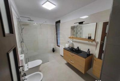 Casă cu 5 camere cu Teren 237 Mp în Florești - 8