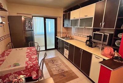 Apartament cu 3 camere decomandat, mobilat în Obor - 6
