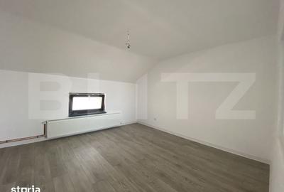 Spațiu comercial, de 200 mp, în Decebal - 12