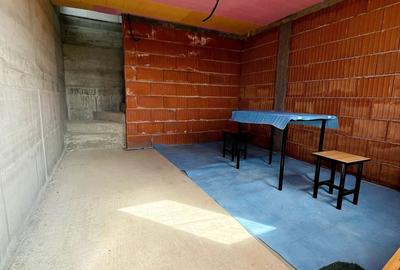 Casă cu 3 camere cu Teren 300 Mp în Sânmartin