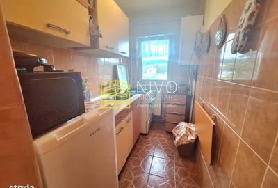 Apartament cu 2 camere nedecomandat în Tudor