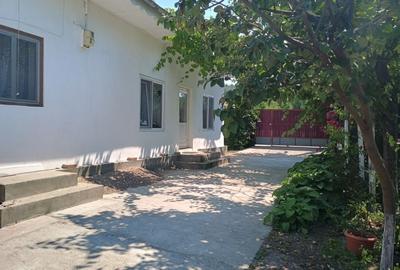 Casă cu 4 camere în Slobozia Corni - 3