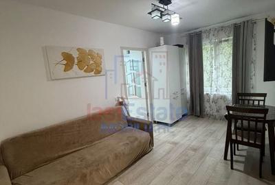 Apartament cu 2 camere nedecomandat în Tătărași
