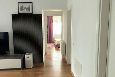 Apartament cu 3 camere decomandat în Central - 3