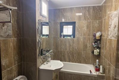 Apartament cu 3 camere în Central - 2