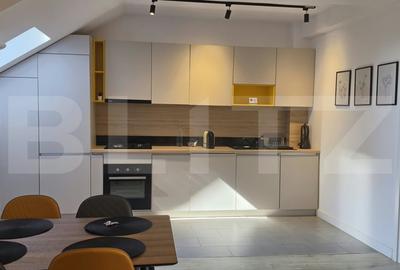 Apartament cu 2 camere semidecomandat, mobilat în Nord